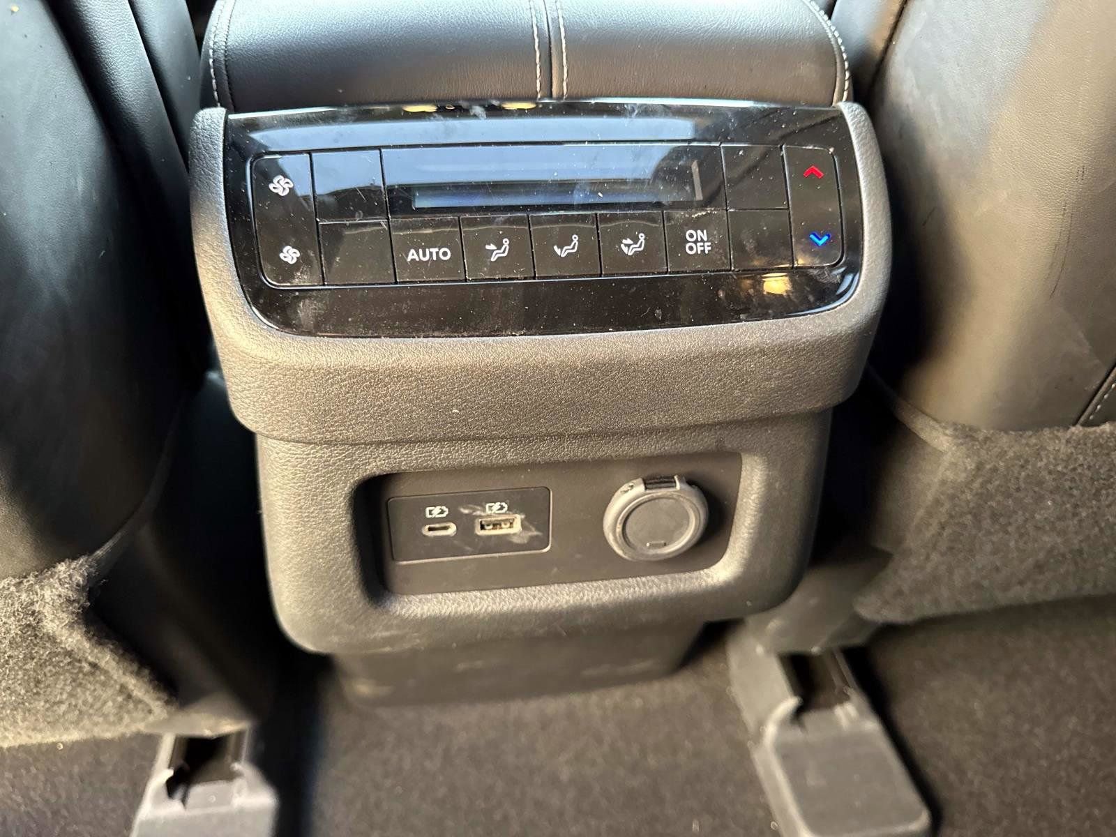 Certified 2023 INFINITI QX60 Luxe w/ Cargo Package image 19