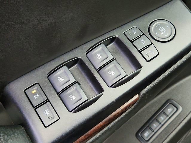 Used 2018 GMC Yukon XL SLT w/ Premium Edition image 25