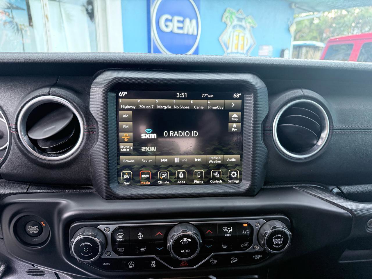 Used 2020 Jeep Wrangler Unlimited Rubicon w/ Quick Order Package 28Y Recon image 20