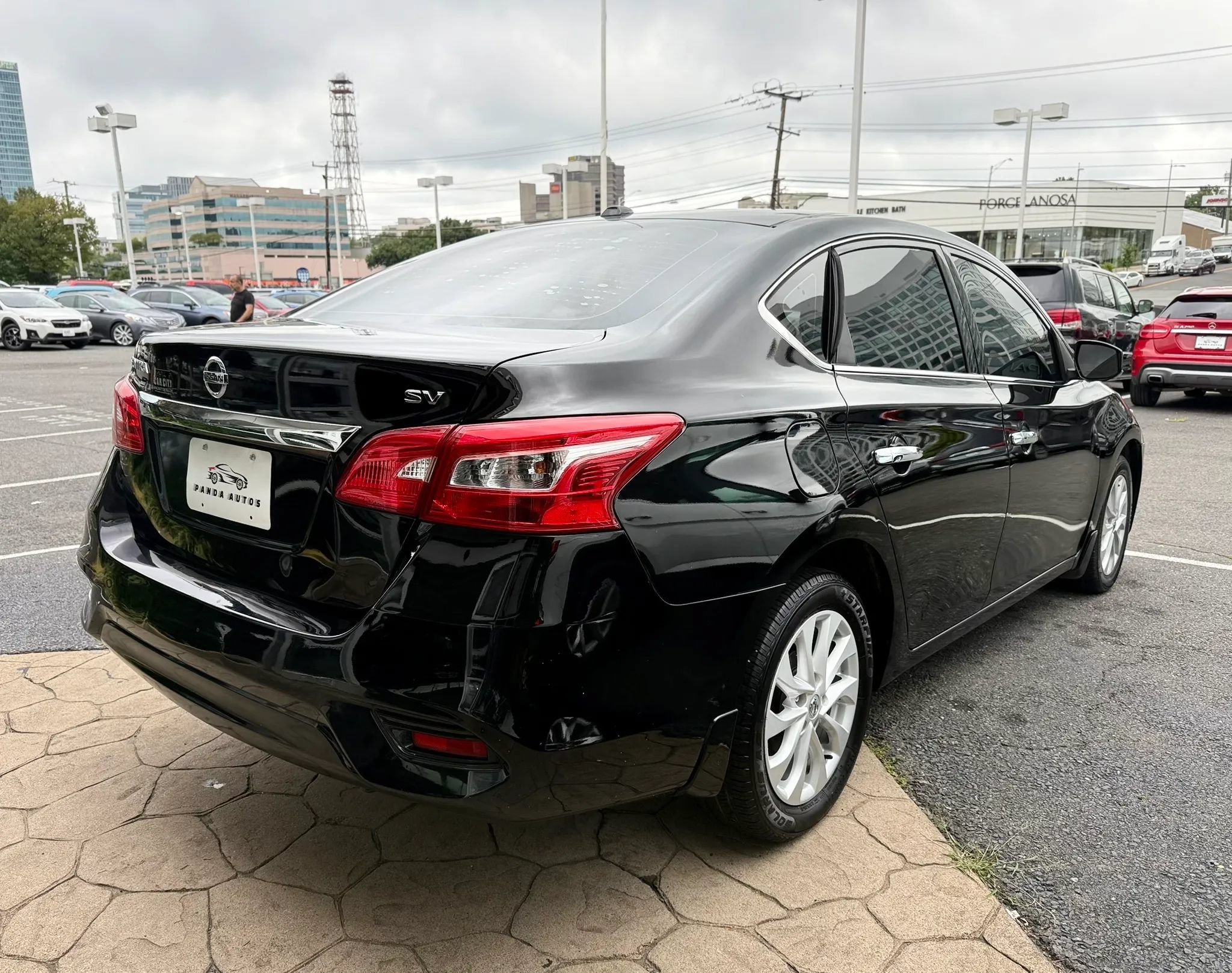 Used 2019 Nissan Sentra SV FWD image 7