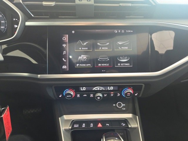 Used 2022 Audi Q3 2.0T Premium image 20
