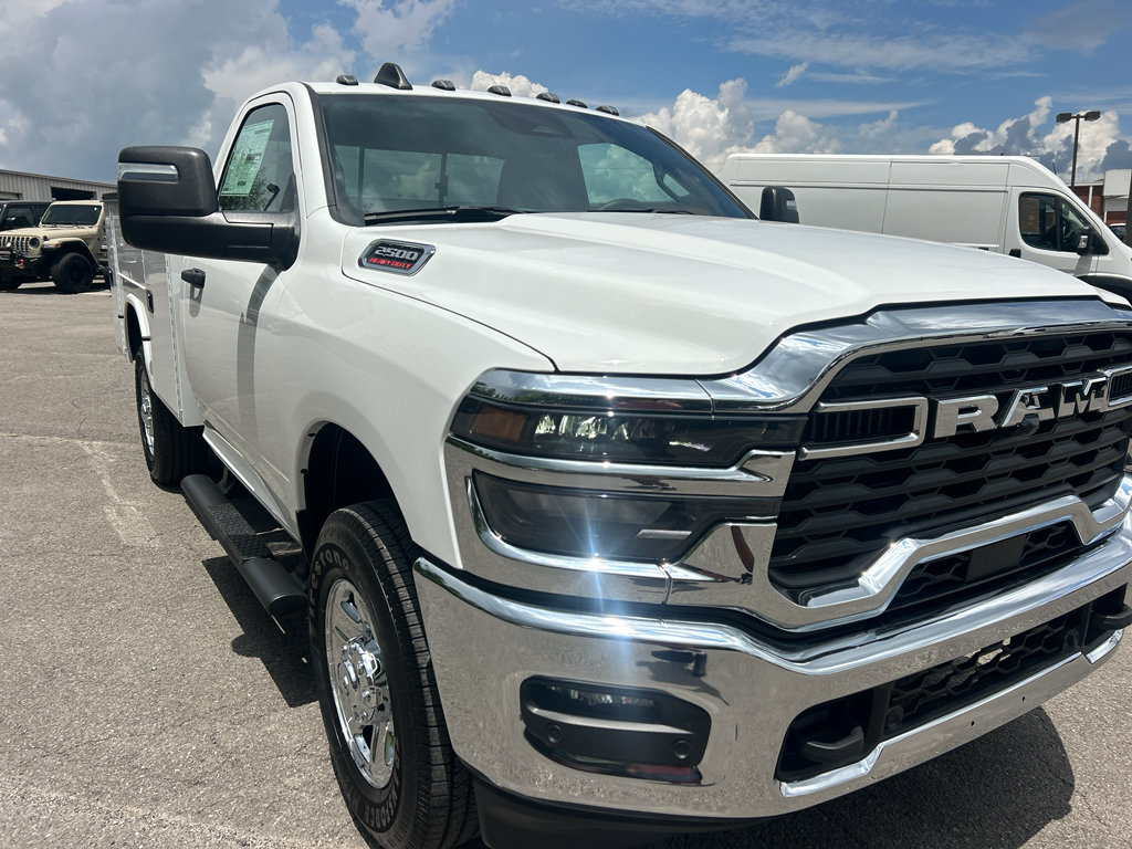 New 2025 RAM 2500 Tradesman AWD/4WD image 3