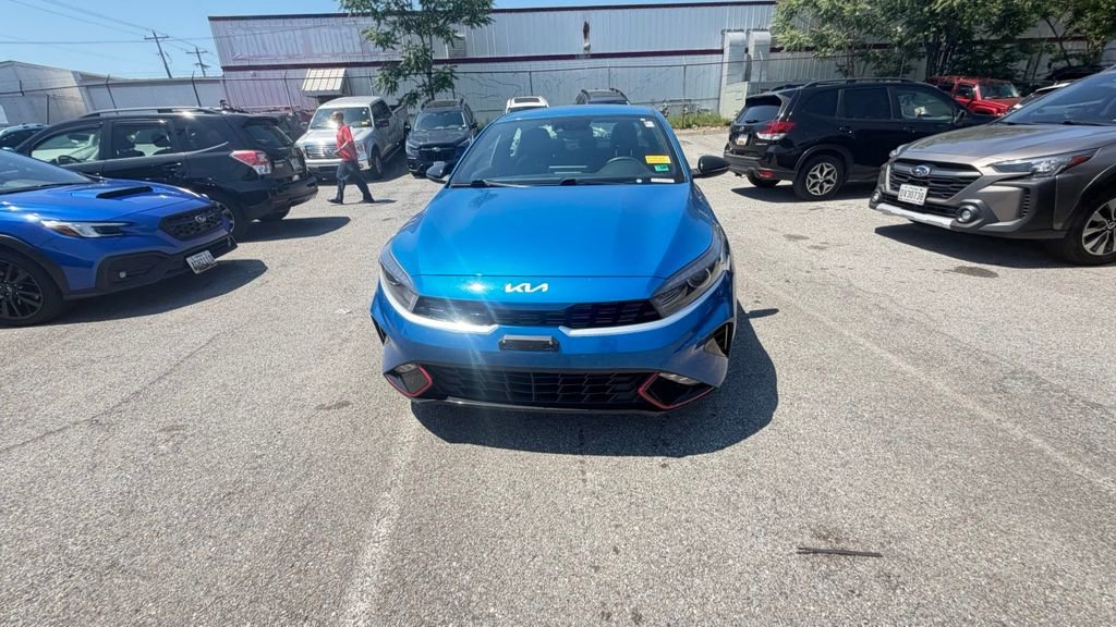 Used 2023 Kia Forte GT-Line FWD video 2