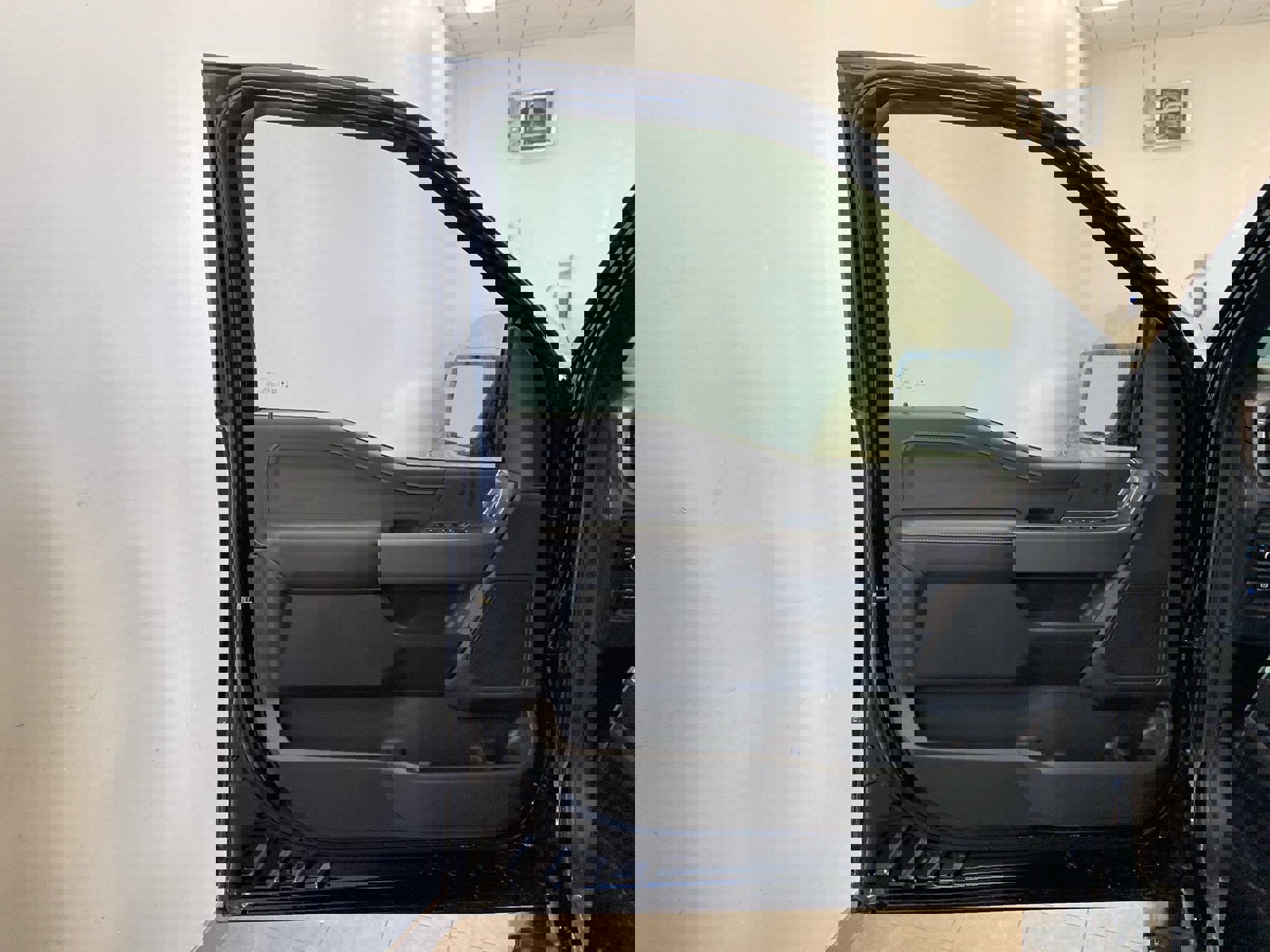 New 2026 Ford F150 XLT w/ Mobile Office Package image 15