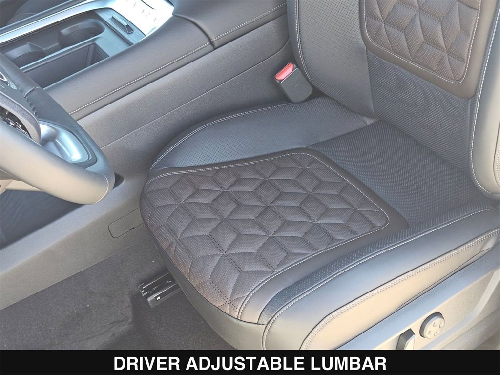 New 2026 Nissan Armada Platinum image 16