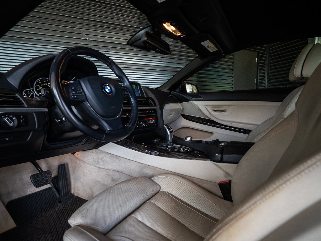 Used 2012 BMW 650i Convertible RWD image 4