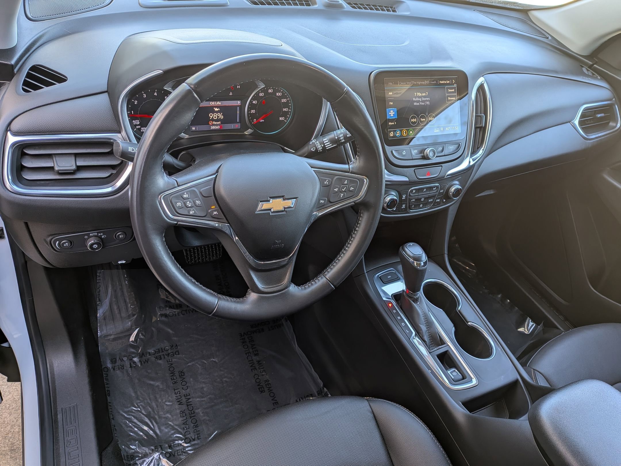 Used 2021 Chevrolet Equinox LT image 10