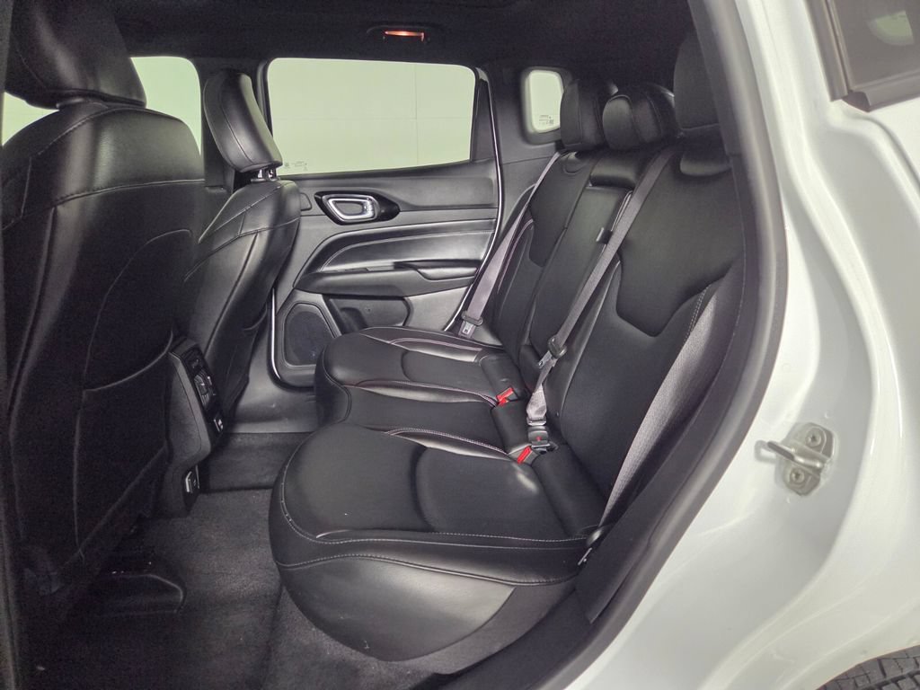 Used 2022 Jeep Compass High Altitude AWD/4WD image 24