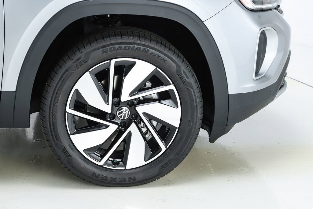 New 2026 Volkswagen Atlas SE image 14