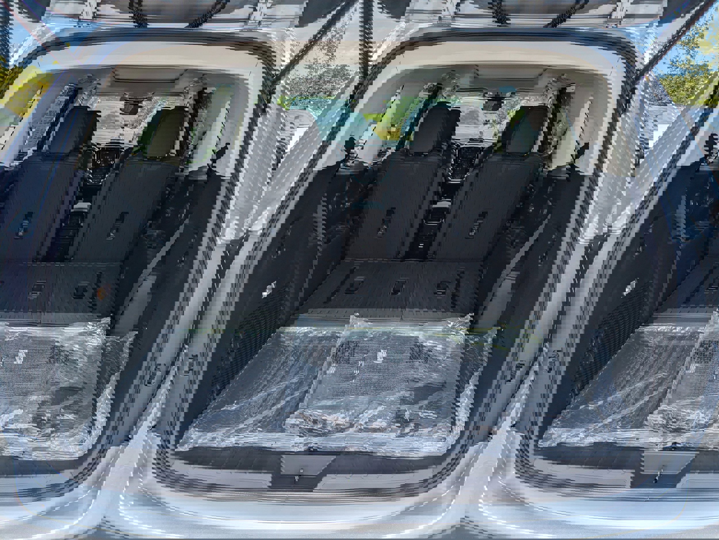 New 2025 Subaru Ascent Limited image 13