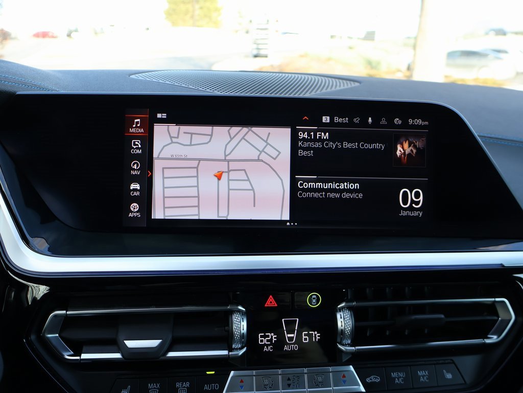 Used 2024 BMW Z4 M40i w/ Premium Package image 23