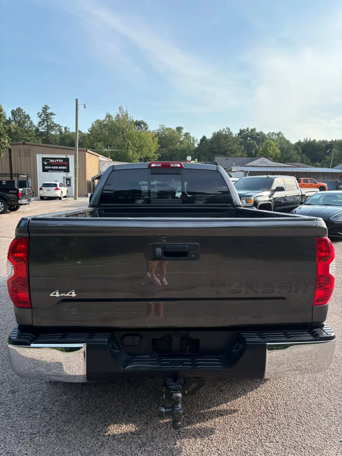 Used 2014 Toyota Tundra SR5 AWD/4WD image 5
