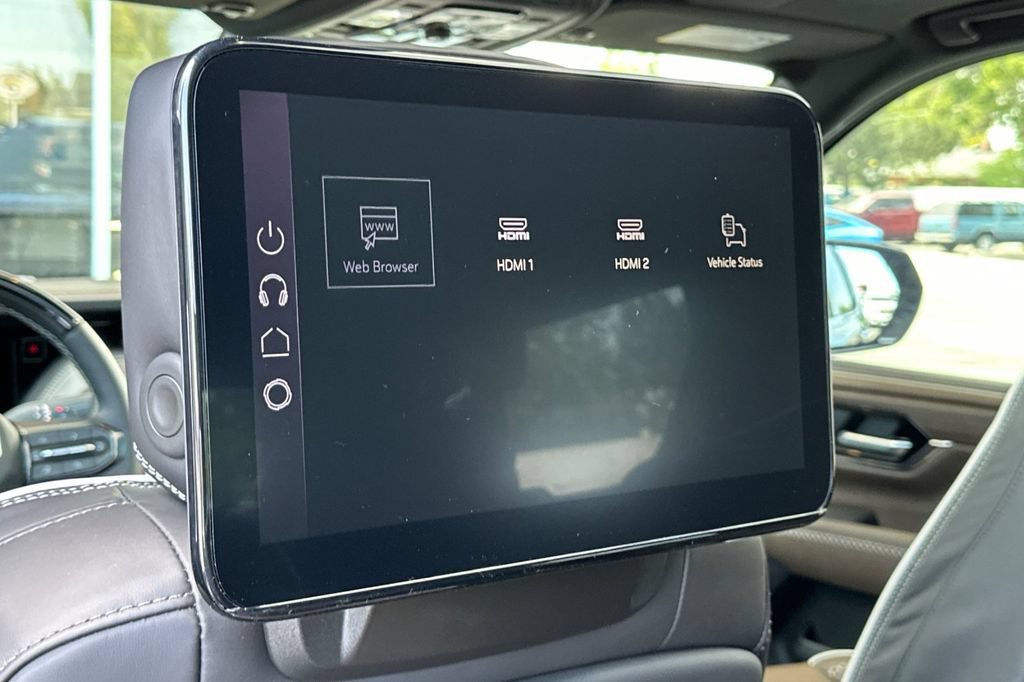 New 2026 GMC Yukon Denali Ultimate AWD/4WD image 15