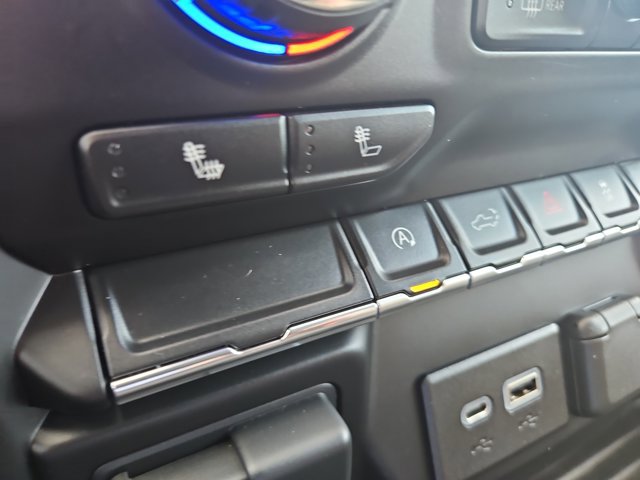 Used 2021 Chevrolet Silverado 1500 LT w/ Bed Protection Package image 13