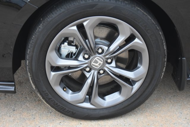 Used 2025 Honda Accord EX-L image 11