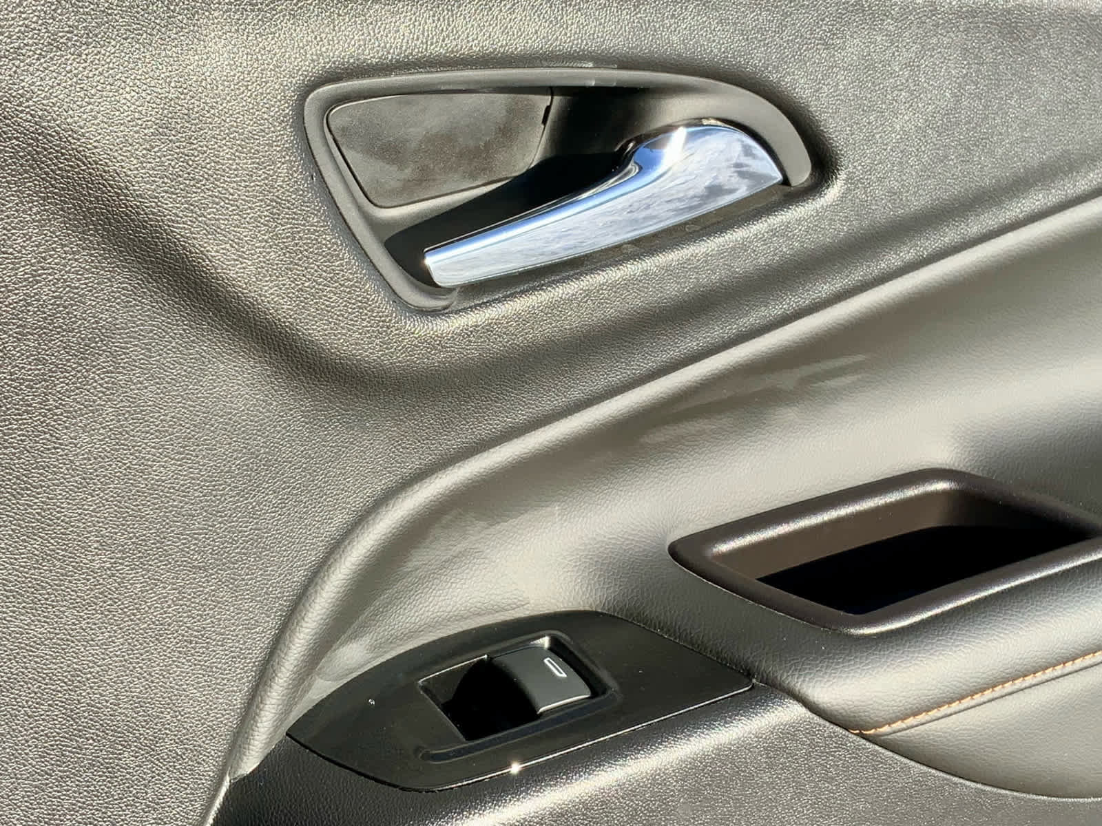 Used 2022 Chevrolet Equinox Premier image 53