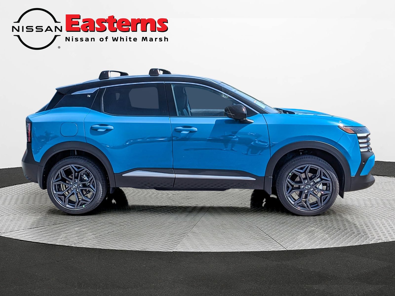 New 2026 Nissan Kicks SR w/ Cold Weather Package AWD/4WD image 6