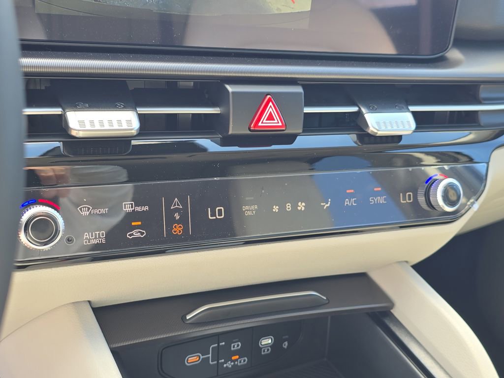 New 2026 Kia Sportage EX image 26