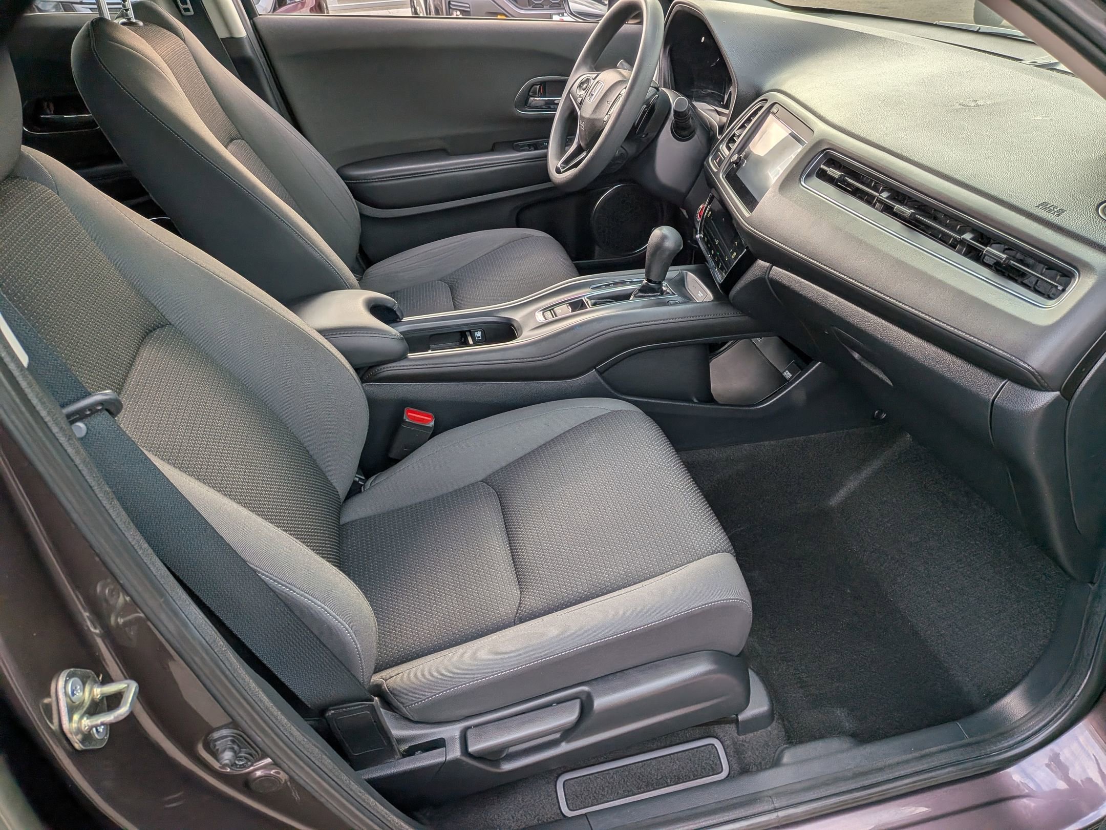 Used 2020 Honda HR-V EX image 31