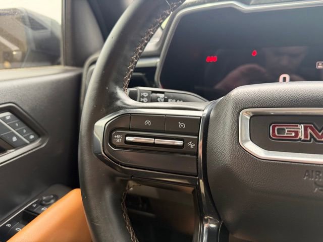 Used 2024 GMC Canyon AT4 w/ AT4 Premium Package AWD/4WD image 36
