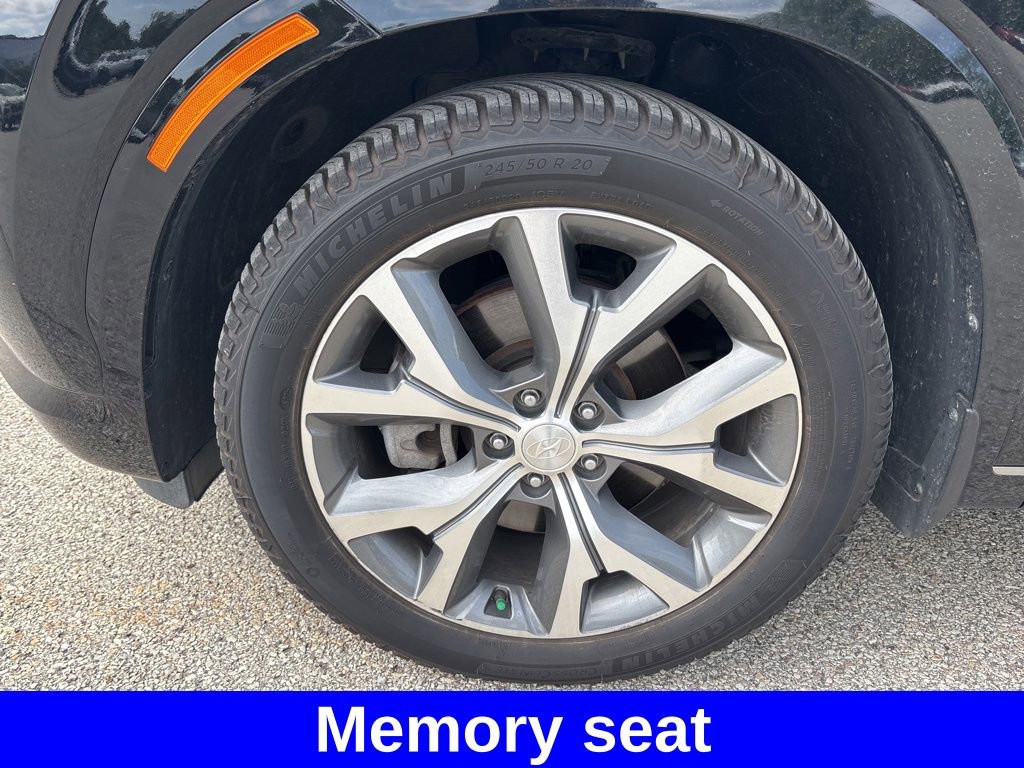 Used 2022 Hyundai Palisade Limited w/ Winter Package AWD/4WD image 14