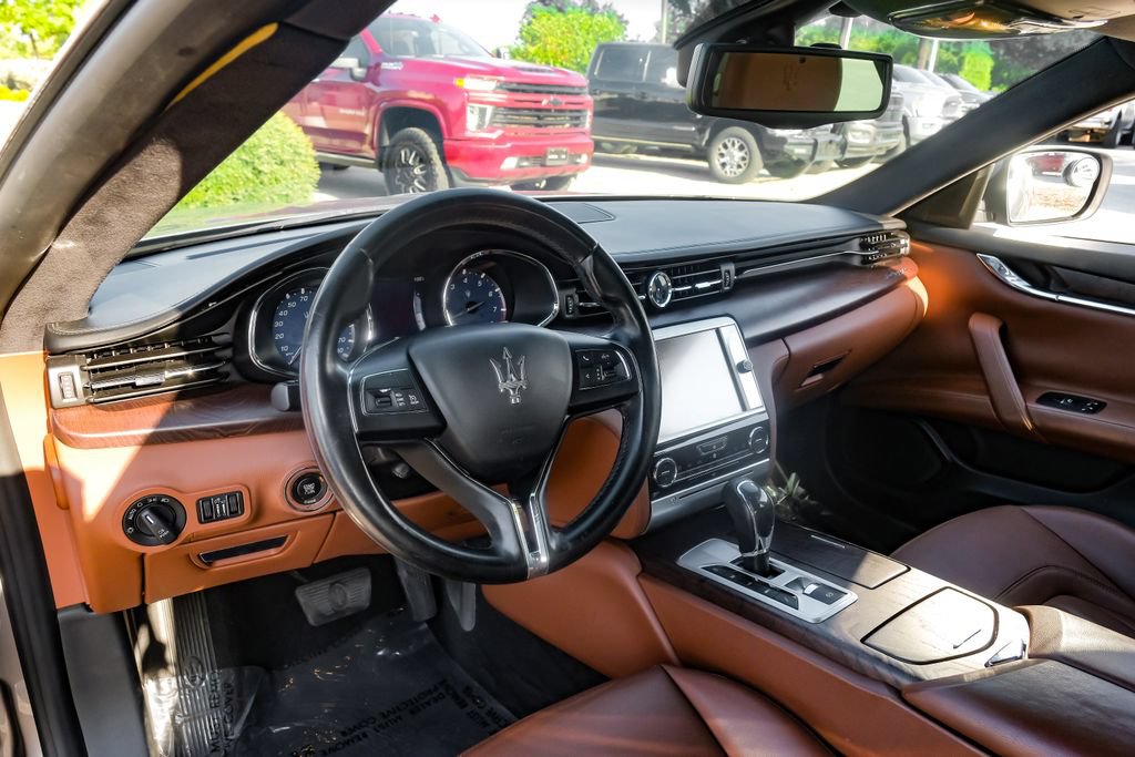 Used 2016 Maserati Quattroporte S RWD image 12