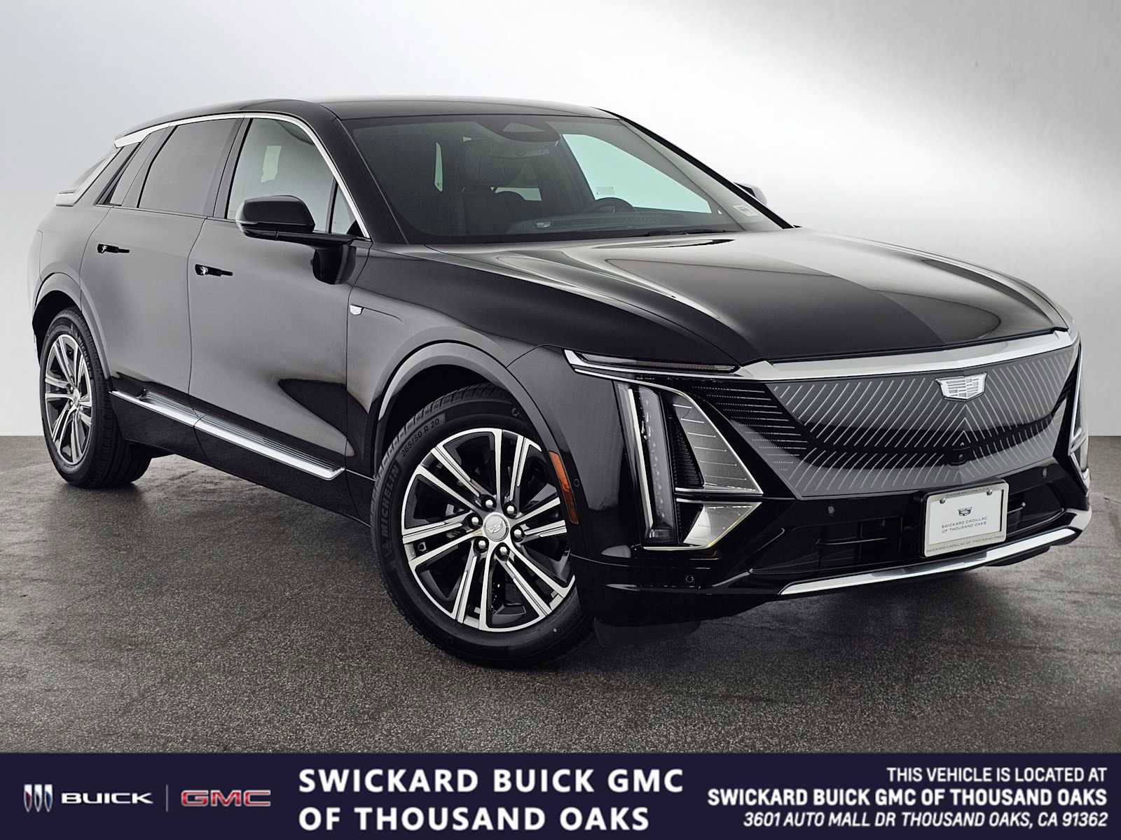 New 2026 Cadillac Lyriq Luxury image 1