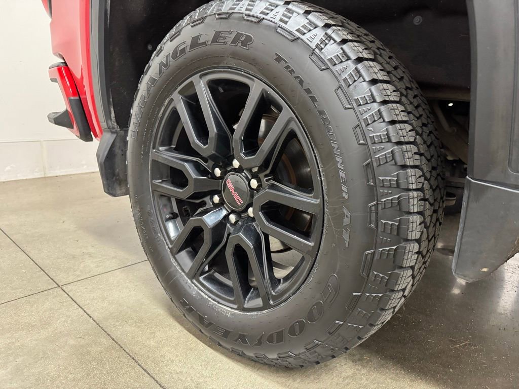 Used 2021 GMC Sierra 1500 Elevation w/ Preferred Package image 23