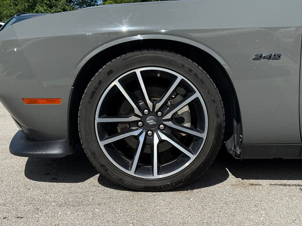 Used 2023 Dodge Challenger R/T w/ Cold Weather Group RWD image 5