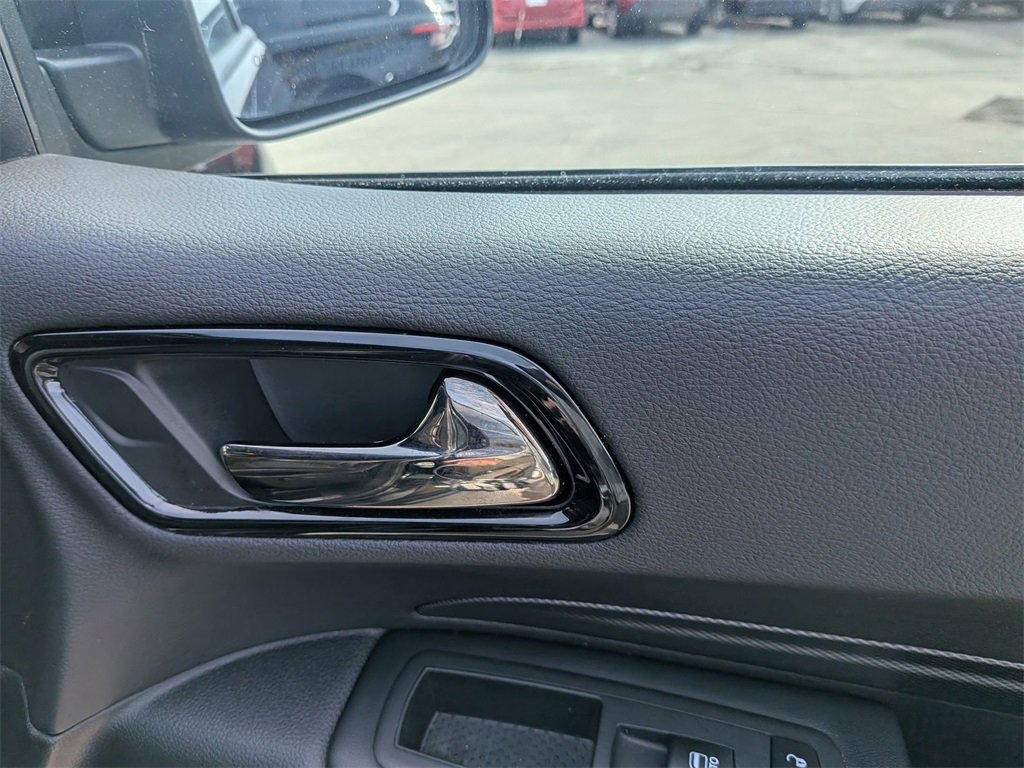 Used 2025 Dodge Durango GT image 30