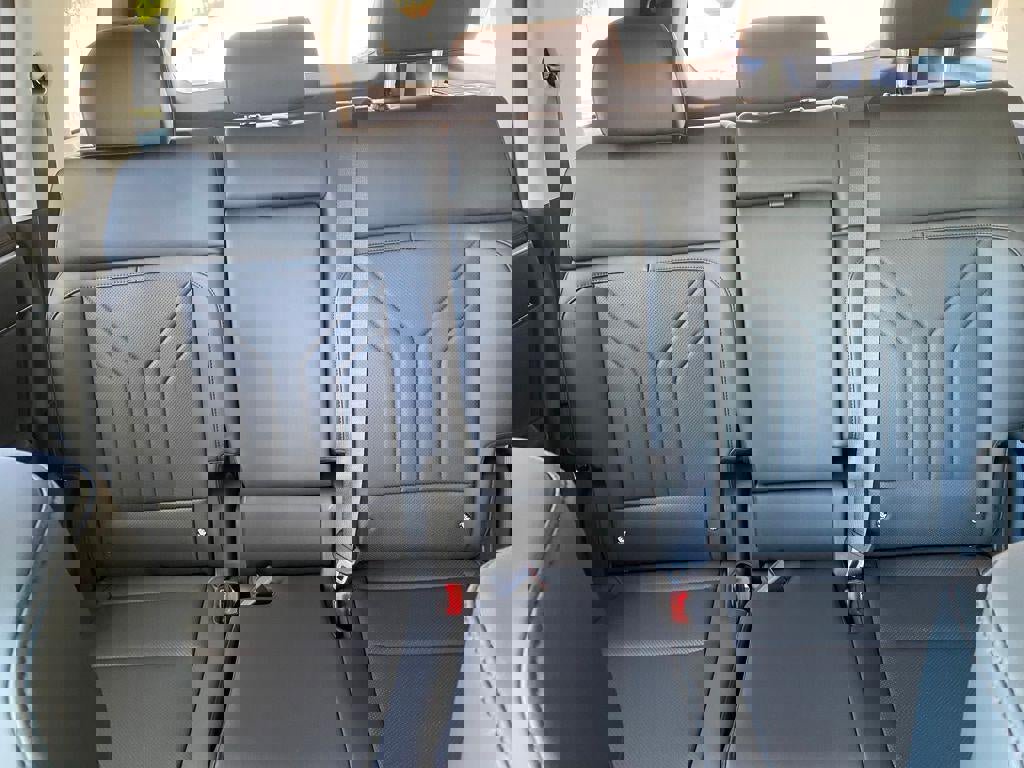 New 2026 Hyundai Santa Fe SEL image 18