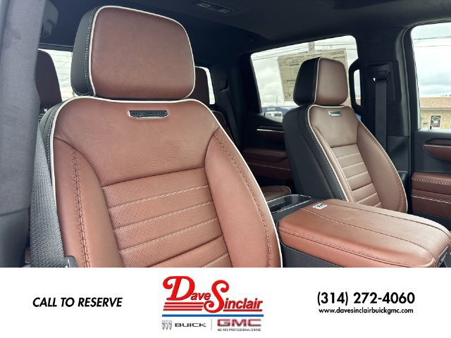New 2026 GMC Sierra 1500 Denali Ultimate w/ LPO, Black Badging Package AWD/4WD image 25