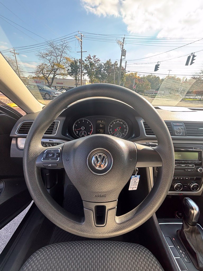 Used 2012 Volkswagen Passat 2.5 S FWD image 12