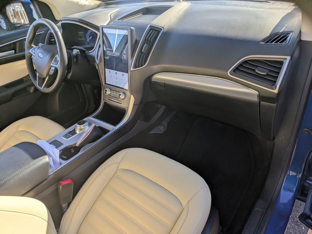 Used 2021 Ford Edge SEL w/ Convenience Package image 24