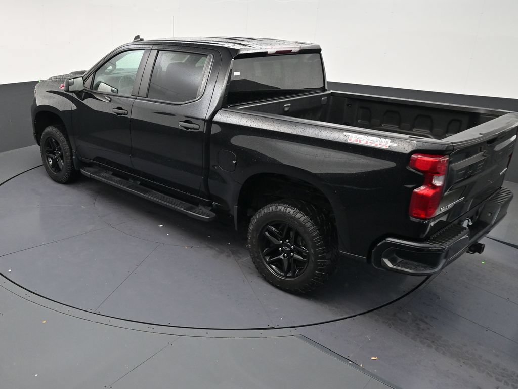 Used 2023 Chevrolet Silverado 1500 Custom Trail Boss AWD/4WD image 17