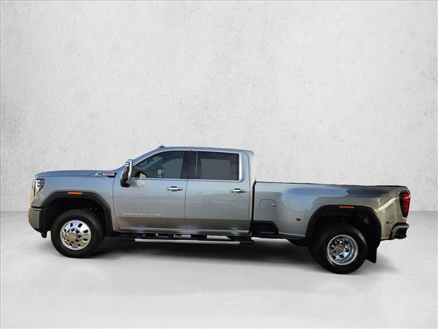 Used 2025 GMC Sierra 3500 Denali w/ Denali Reserve Package image 10