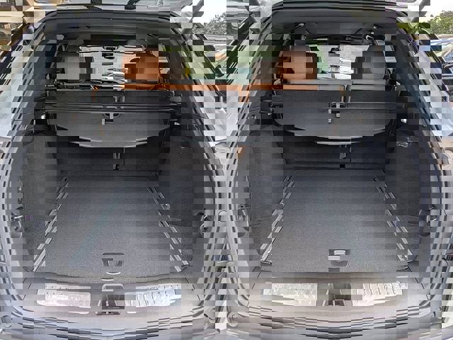 New 2025 Cadillac XT5 Premium Luxury image 12