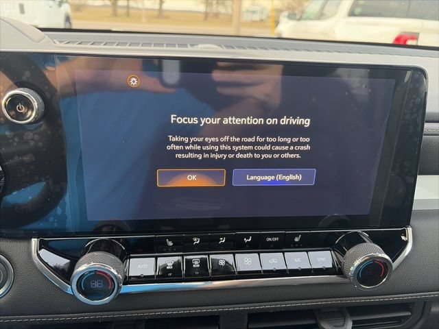 New 2026 Chevrolet Colorado LT w/ LT Convenience Package AWD/4WD image 22