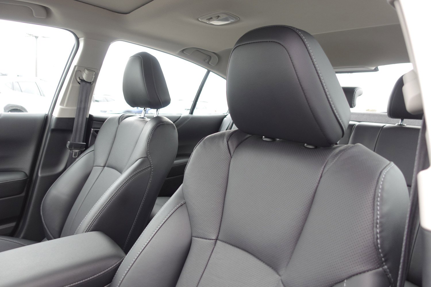 Certified 2025 Subaru Legacy Limited image 10