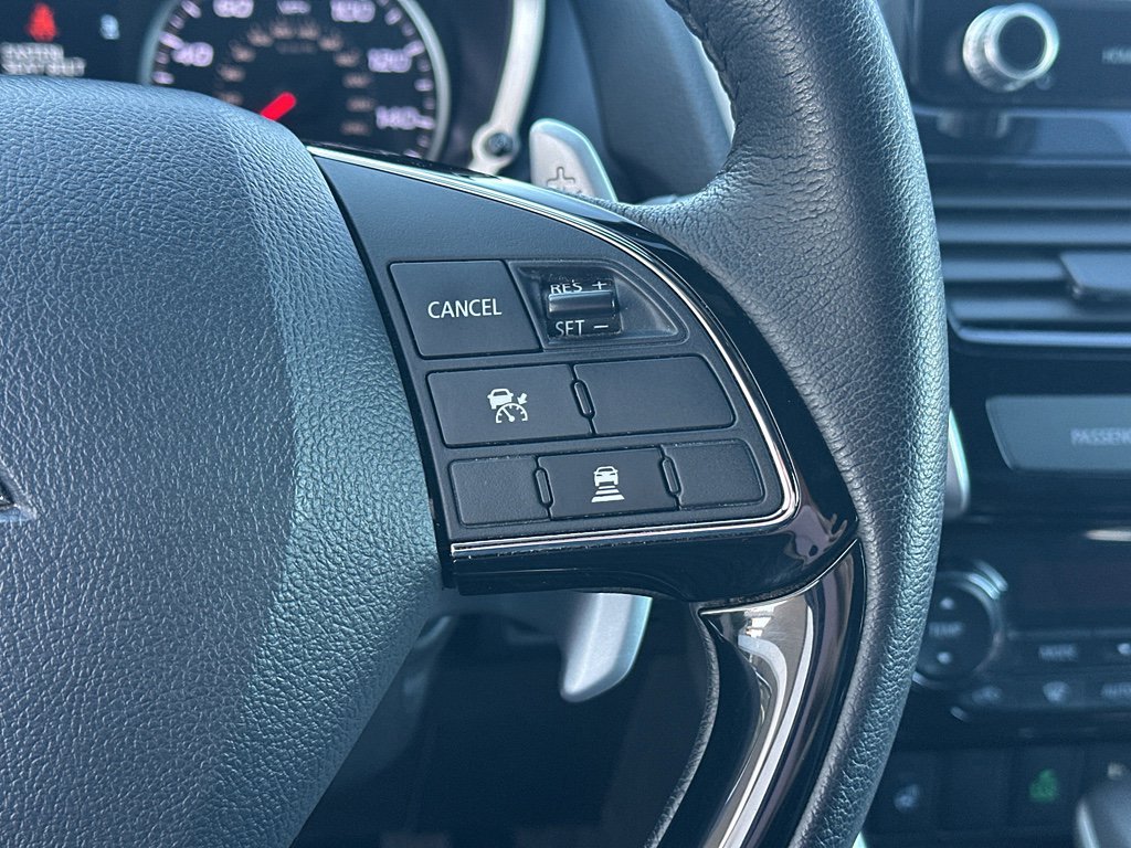 Used 2024 Mitsubishi Eclipse Cross SEL image 15