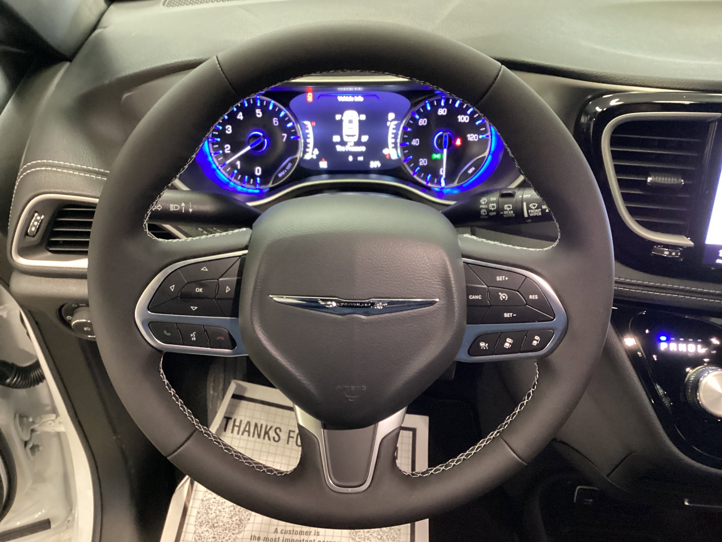 New 2026 Chrysler Pacifica Select AWD/4WD image 19