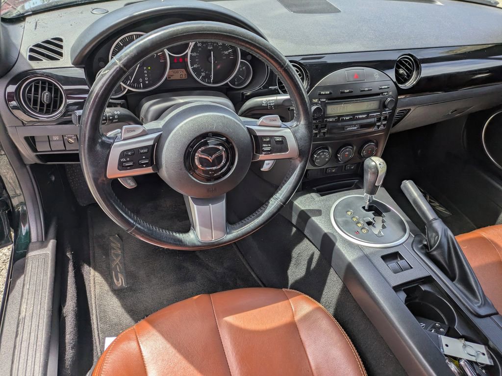 Used 2008 MAZDA MX-5 Miata Grand Touring w/ Premium Pkg RWD image 15