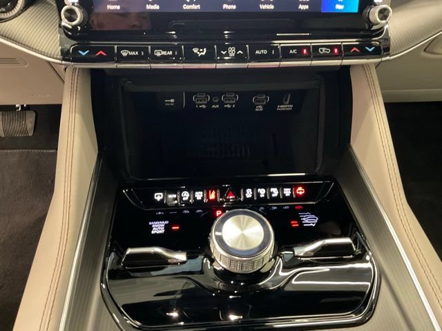 New 2026 Jeep Grand Wagoneer Summit w/ Rear Seat Video Group I AWD/4WD image 20