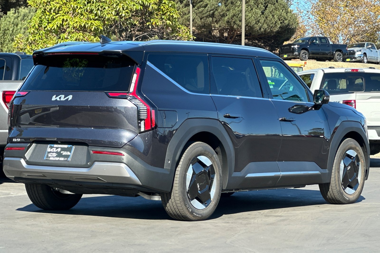 New 2026 Kia EV9 Wind AWD/4WD image 4
