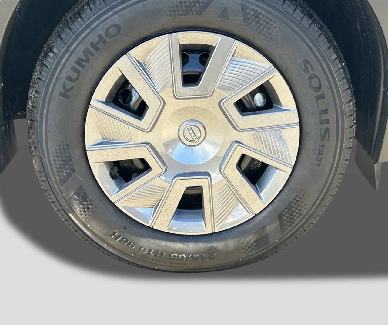 New 2026 Nissan Kicks S FWD image 7