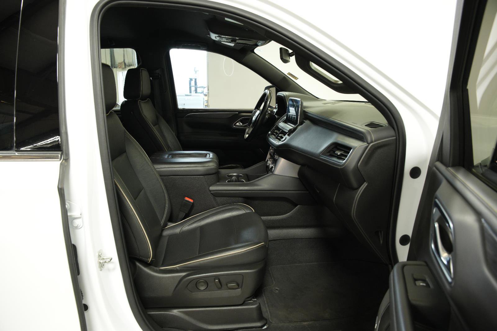 Used 2021 GMC Yukon SLT image 19