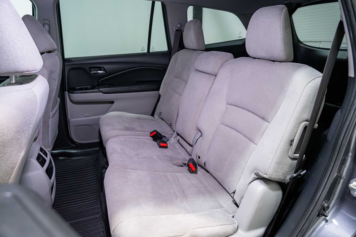 Used 2020 Honda Pilot LX image 14