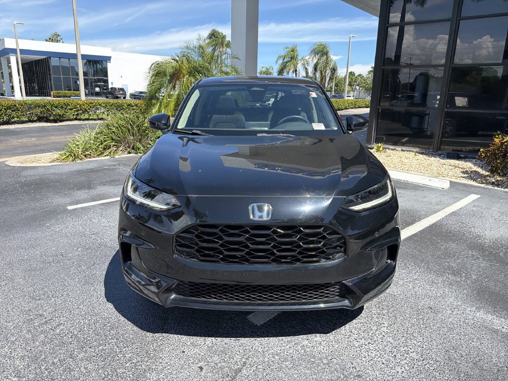 Certified 2023 Honda HR-V EX-L image 3