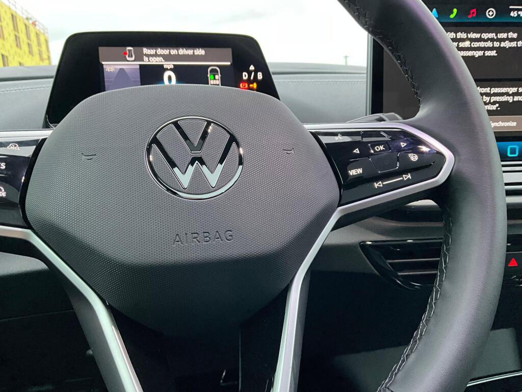 New 2026 Volkswagen ID.4 Pro S image 21
