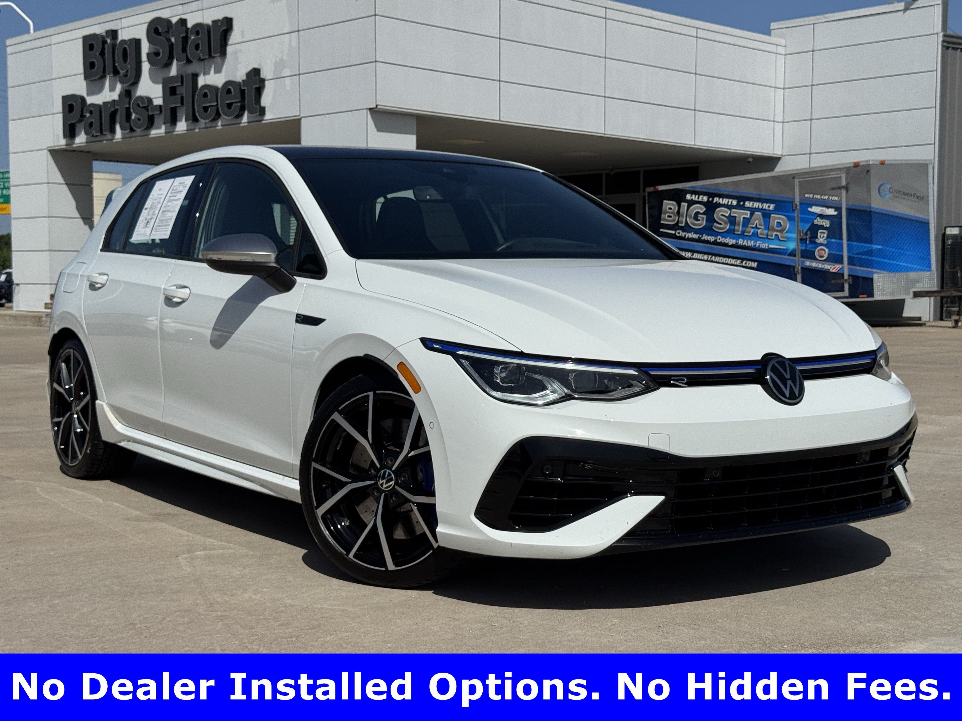 Used 2024 Volkswagen Golf R AWD/4WD image 2
